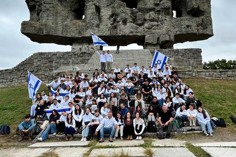 המסע לפולין2