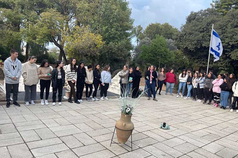 מסע לזכרון השואה בישראל בין גחלת ללהבה1