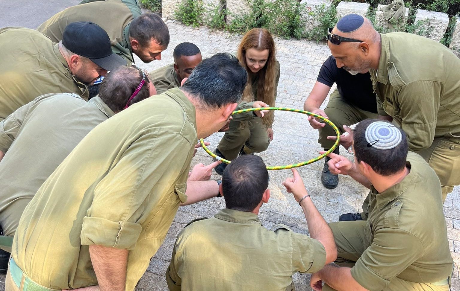 0A0BEE0A-19E0-4C49-8353-95A2301443B6