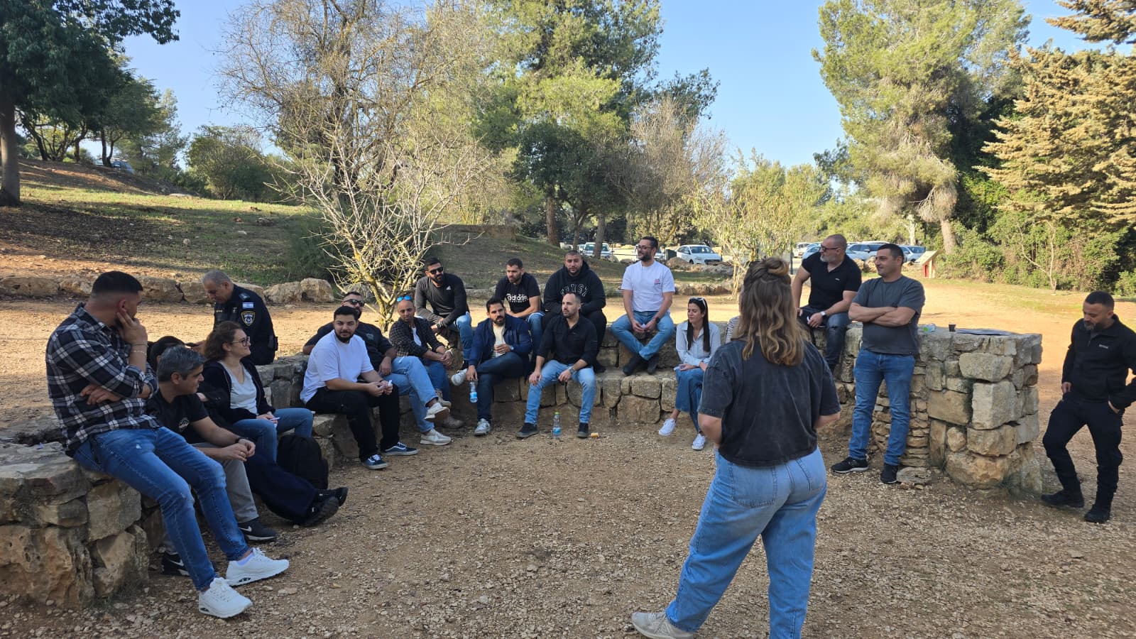 3D98AD9B-0D48-4175-B9E0-85959C3AAB7A