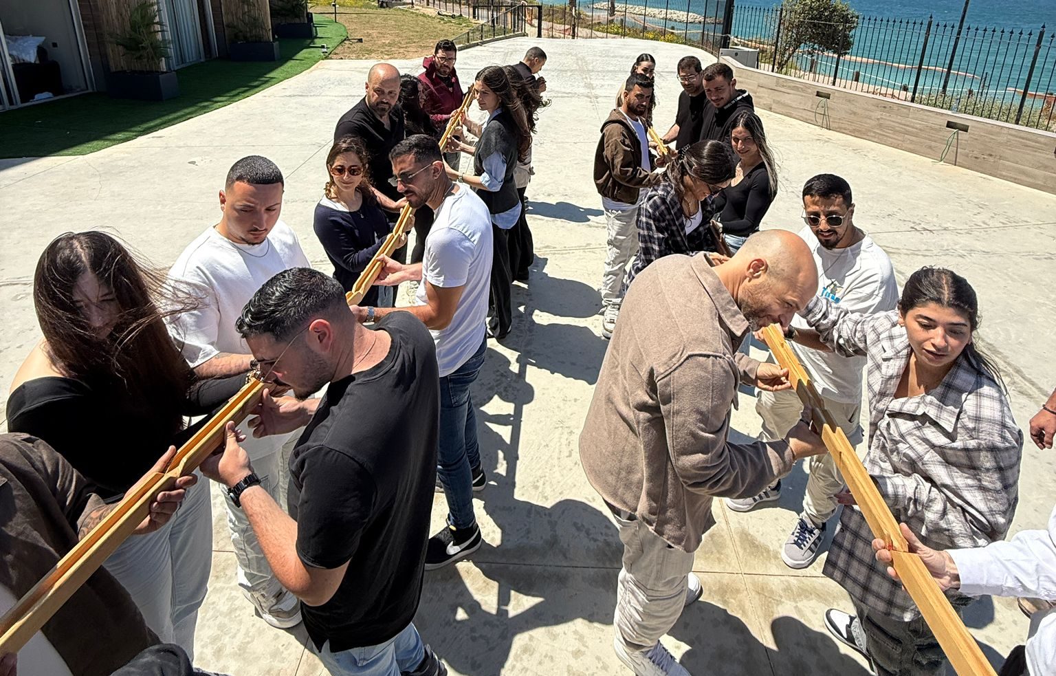 4DF21194-2A8A-44BE-A8D0-B12F2E676D06