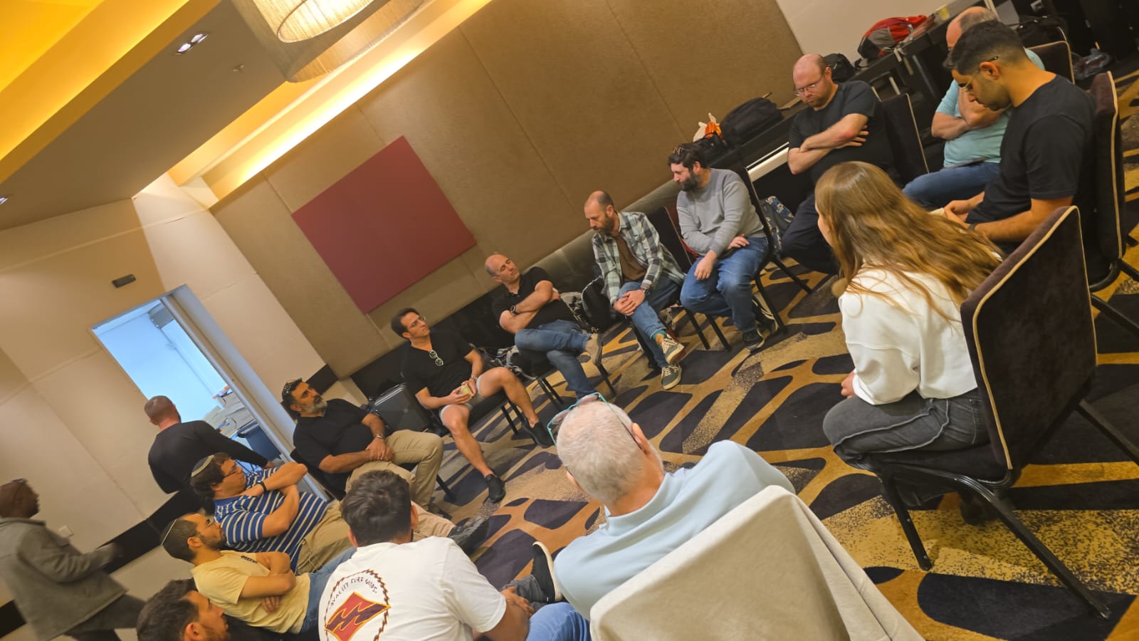 7541DEBD-83DB-46E3-99AE-4D90047A2565